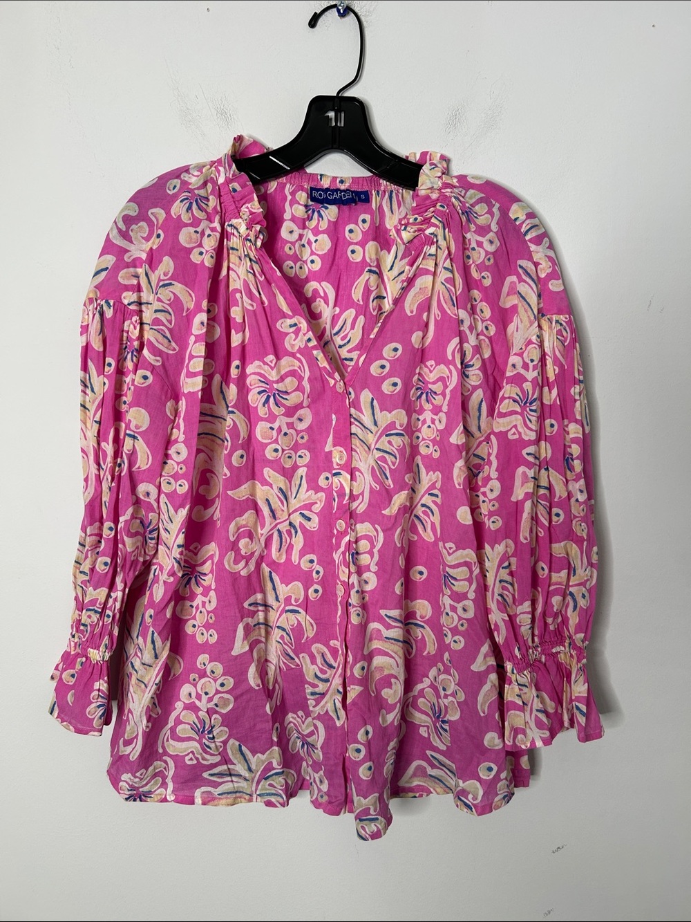 Ro’s Garden Pink Floral Cotton Button Down Blouse